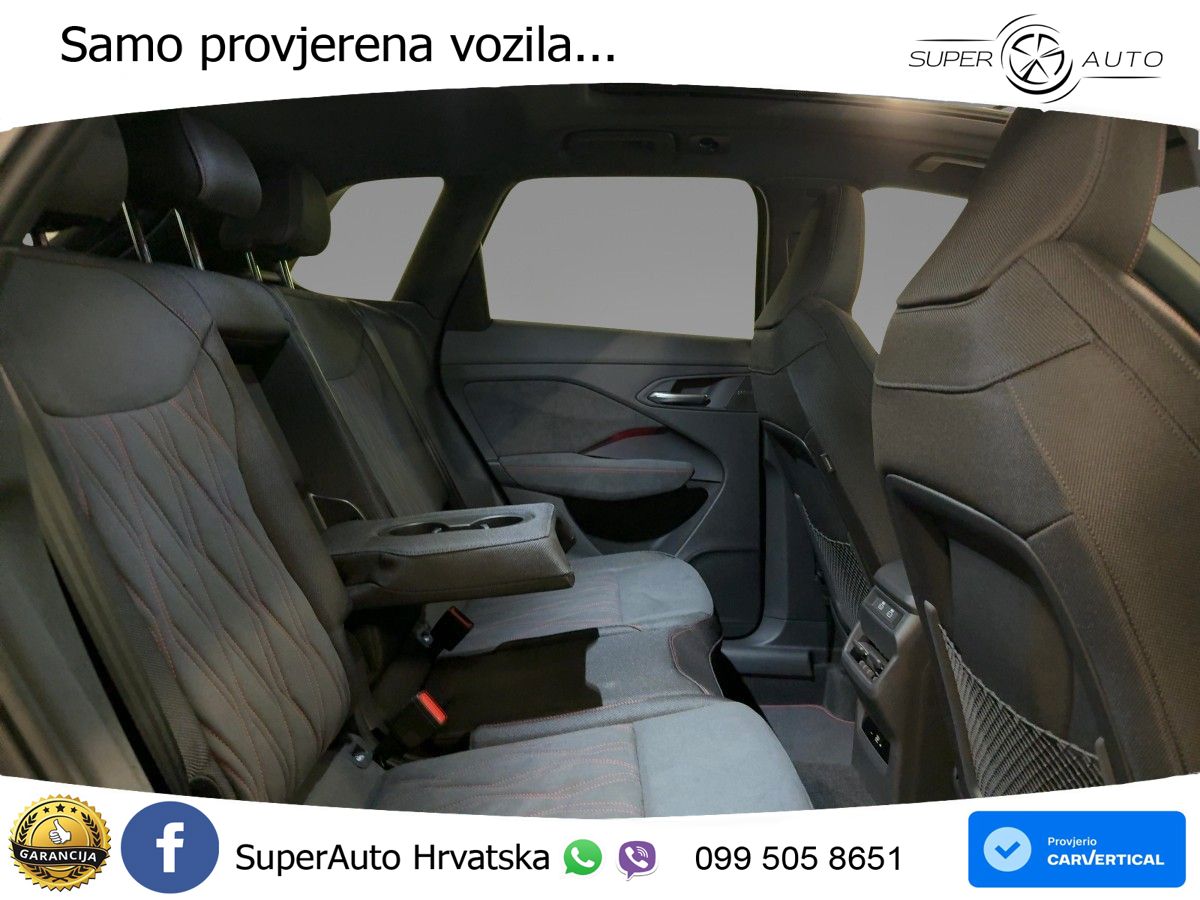 Audi Q3 1.5 TFSIe (272 KS) S tronic LED+GR SJED+ACC