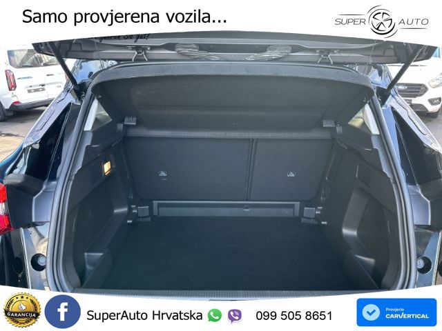 Opel Grandland 1.2i Turbo (130 KS)