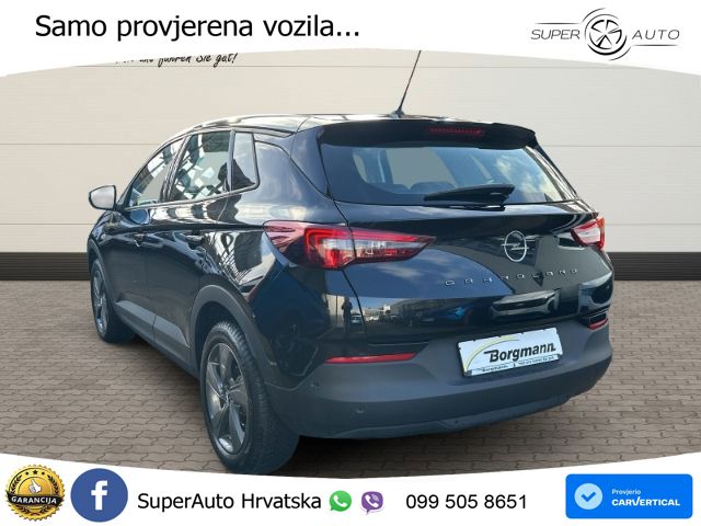 Opel Grandland 1.2i Turbo (130 KS)