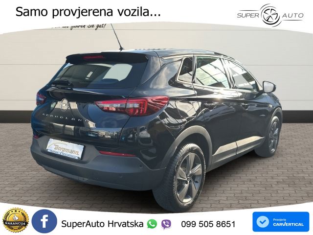 Opel Grandland 1.2i Turbo (130 KS)