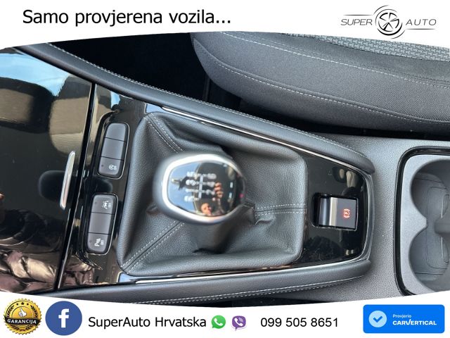 Opel Grandland 1.2i Turbo (130 KS)