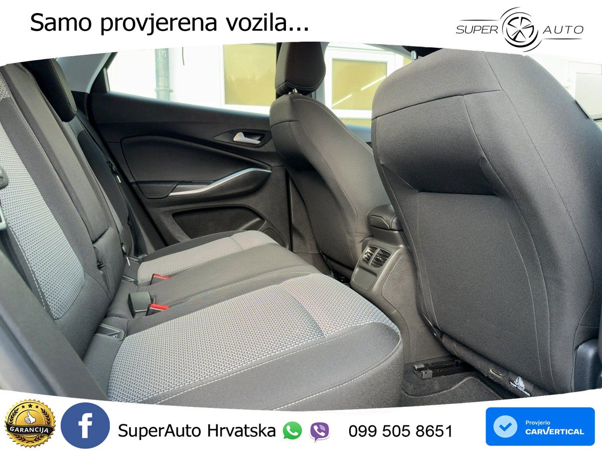 Opel Grandland 1.2i Turbo (130 KS)