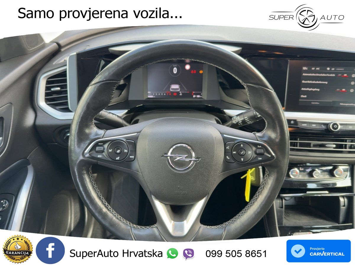 Opel Grandland 1.2i Turbo (130 KS)