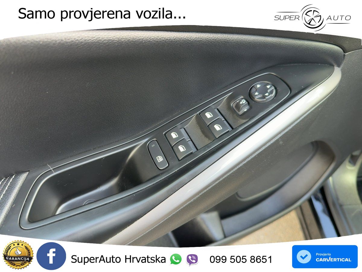 Opel Grandland 1.2i Turbo (130 KS)
