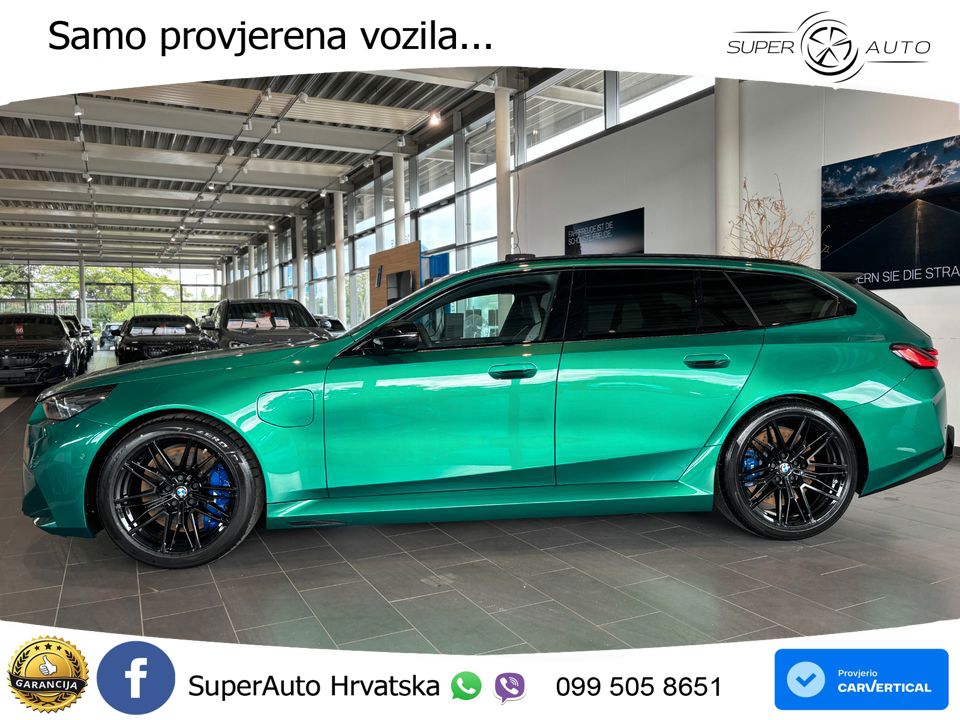 BMW M5 Touring 4.4 V8 (727 KS) xDrive Steptronic ACC+GR SJED+360+PANO