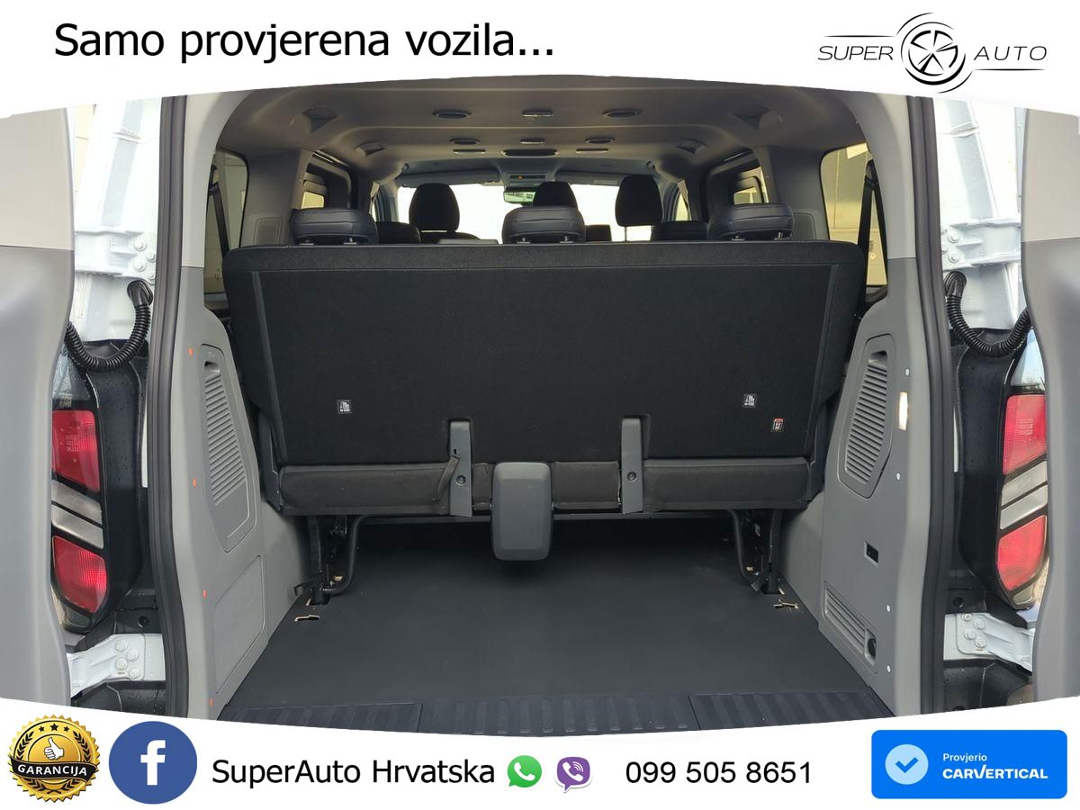 Ford Transit Custom 320 L1 Trail 2.0L / 9-Sitze / AHK 136 KS