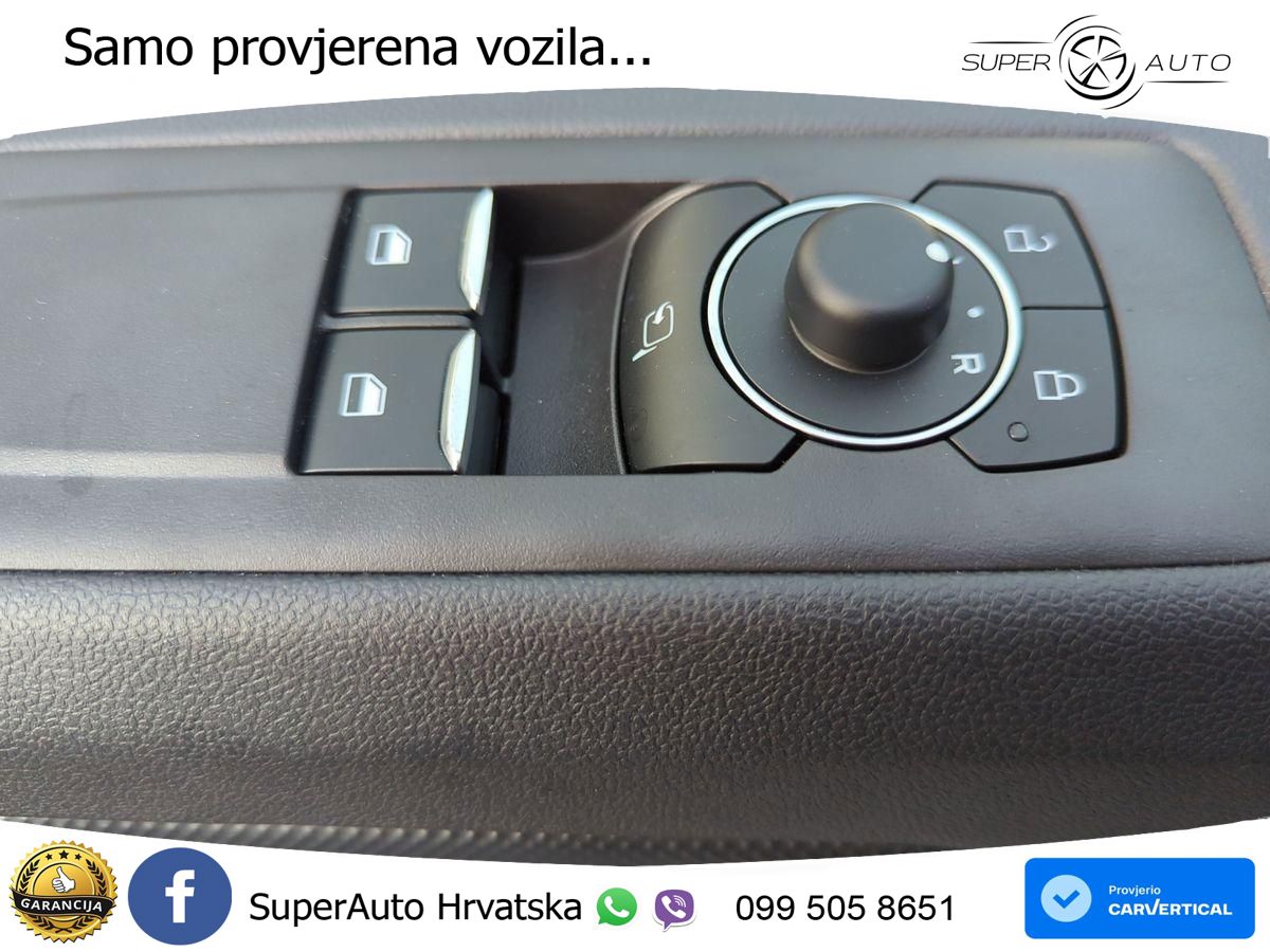 Ford Transit Custom 320 L1 Trail 2.0L / 9-Sitze / AHK 136 KS