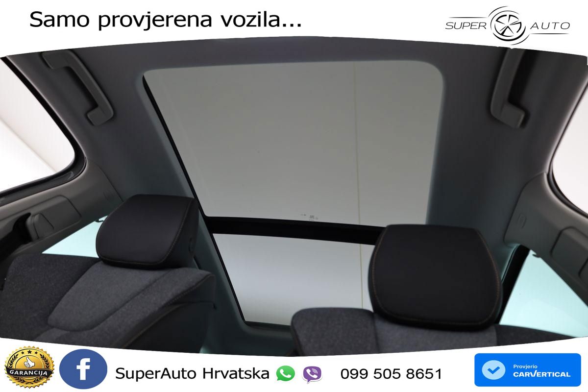 Škoda Octavia Combi 2.0 TDI (150 KS) DSG Selection LED+GR SJED+ACC