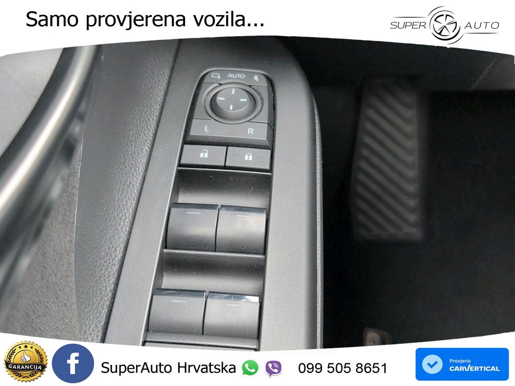 Toyota C-HR 2.0 (223 KS) PHEV e-CVT GR Sport LED+GR SJED+ACC