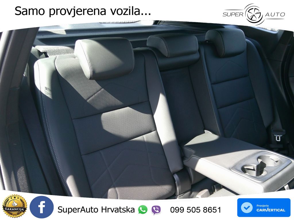 BMW X1 23i (218 KS) xDrive Steptronic LED+GR SJED+ACC