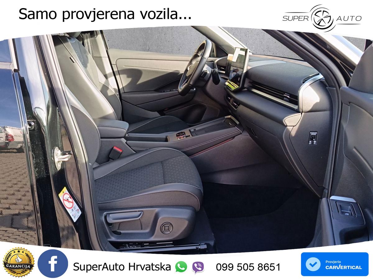 Volkswagen T-Roc 1.5 eTSI (150 KS)  DSG R-Line LED+GR SJED+ACC