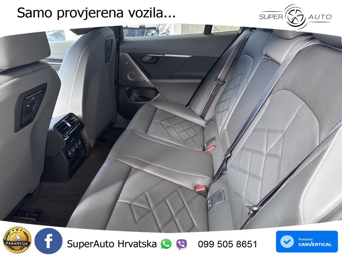 BMW 540d Touring (303 KS) xDrive Steptronic ACC+HEAD+4xGR SJED+360+PANO