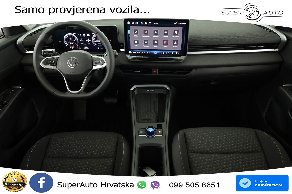 Volkswagen T-Roc 1.5 eTSI (150 KS)  DSG LED+GR SJED+ACC