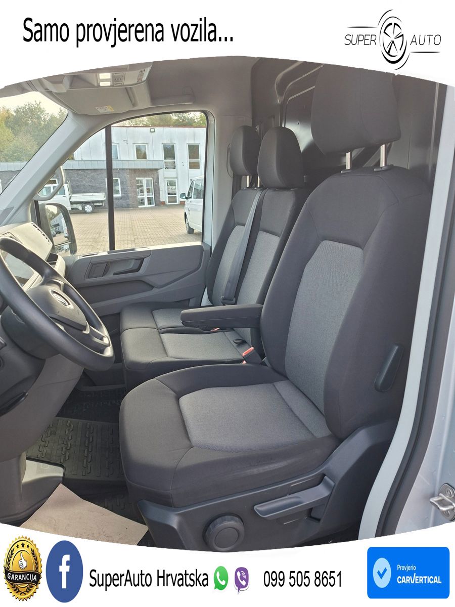 Volkswagen Crafter 35 Kasten Automatik AHK Kamera Navi 140 KS