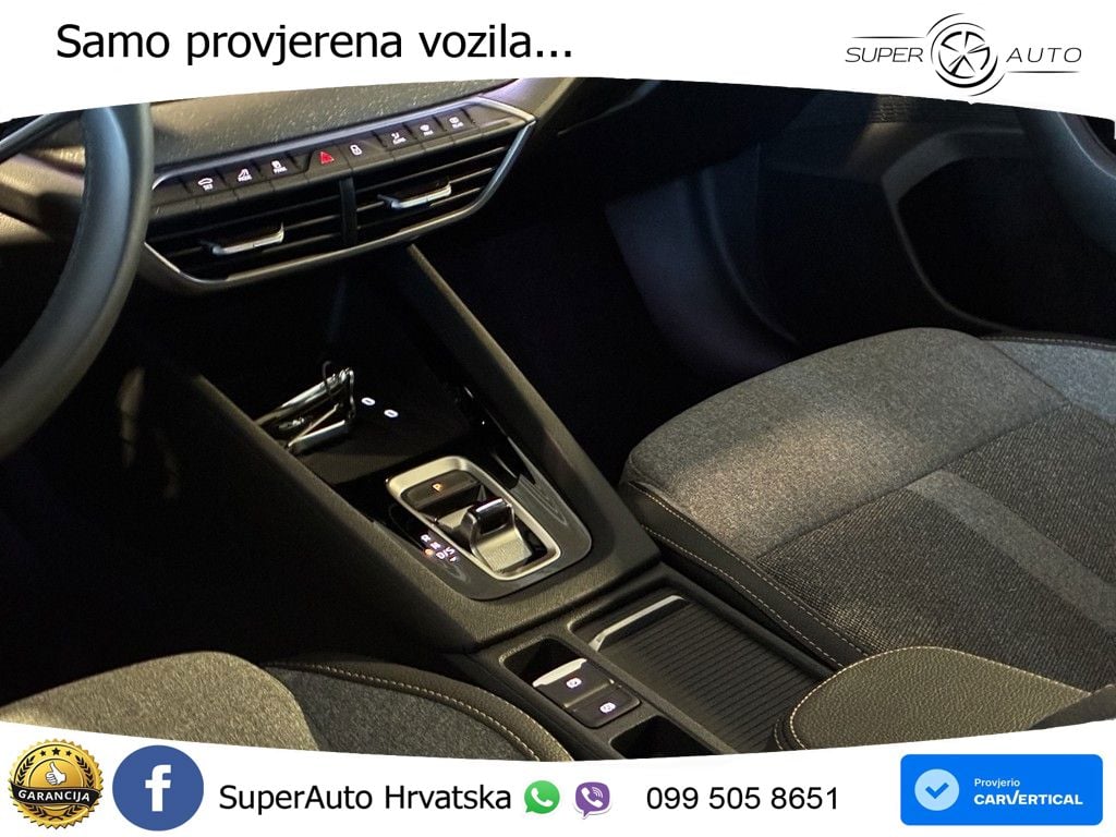 Škoda Octavia Combi 1.5 TSI (150 KS) DSG Selection MATRIX+GR SJED+KAM