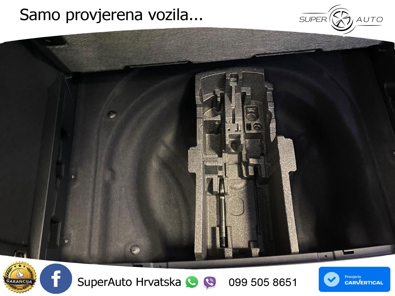Volkswagen Passat Variant 1.5 eTSI (150 KS) DSG Elegance LED+GR SJED+ACC