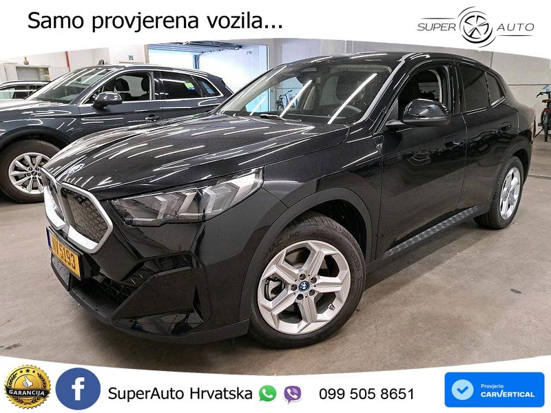 BMW iX2 66.5 kWh (313 KS) xDrive30