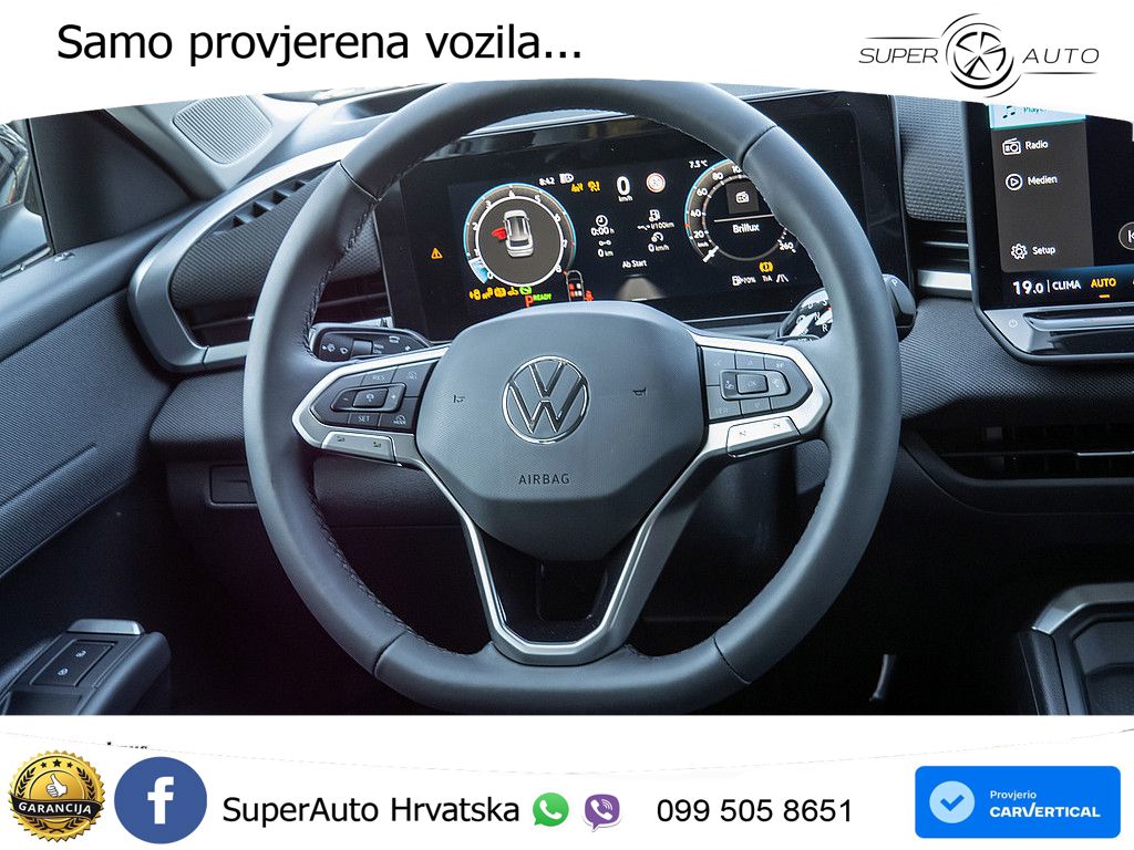 Volkswagen T-Roc 1.5 eTSI (116 KS)  DSG LED+GR SJED+ACC