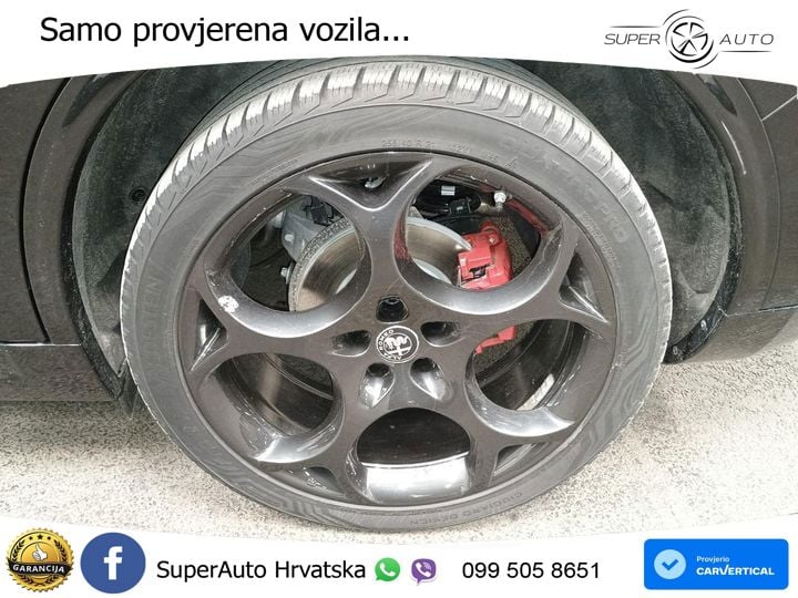 Alfa Romeo Stelvio 2.2 MultiJet II (210 KS) Q4 Automatic LED+GR SJED+ACC