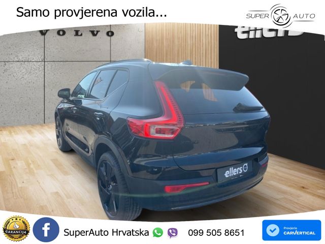 Volvo XC40 2.0 B3 163 KS Automatic ACC+GR SJED+360+PANO