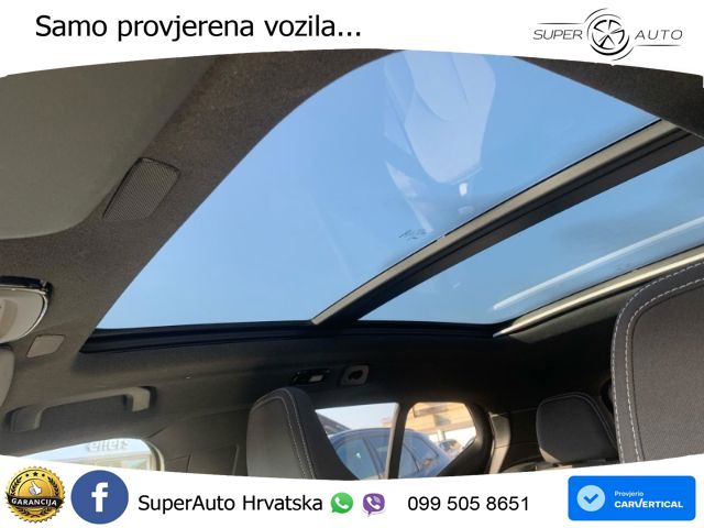 Volvo XC40 2.0 B3 163 KS Automatic ACC+GR SJED+360+PANO