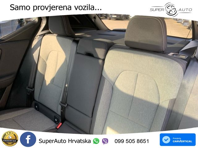 Volvo XC40 2.0 B3 163 KS Automatic ACC+GR SJED+360+PANO