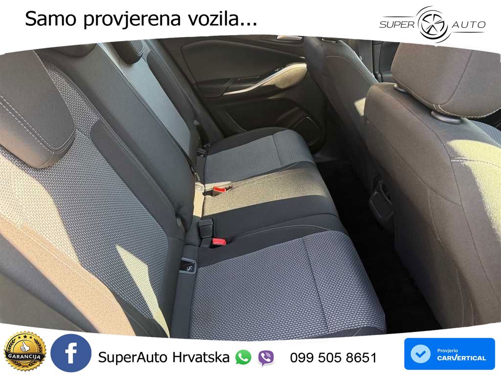 Opel Grandland 1.2i Turbo (130 KS) Automatic LED+ACC