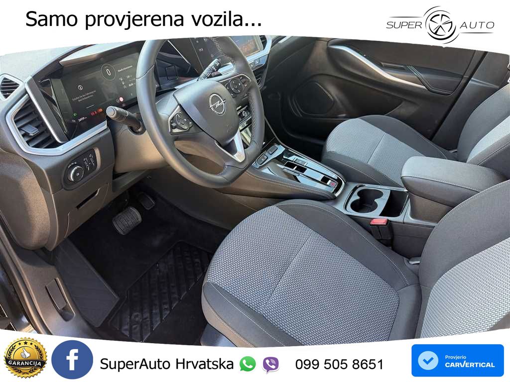 Opel Grandland 1.2i Turbo (130 KS) Automatic LED+ACC
