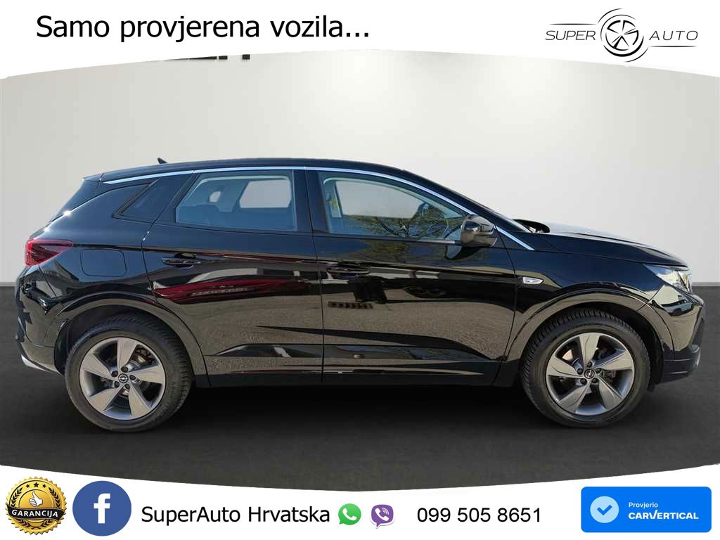 Opel Grandland 1.2i Turbo (130 KS) Automatic LED+ACC