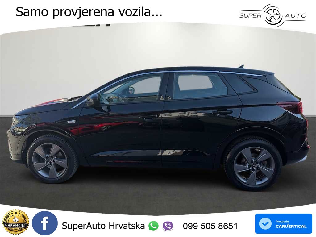 Opel Grandland 1.2i Turbo (130 KS) Automatic LED+ACC