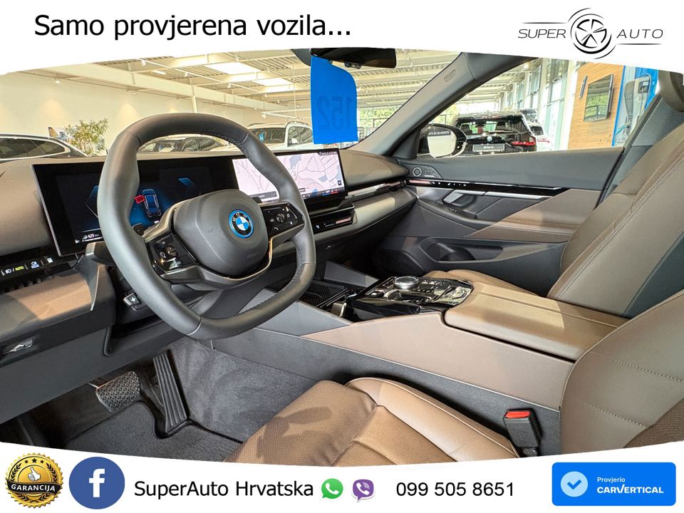 BMW 530e Touring (299 KS) xDrive Steptronic LED+GR SJED+ACC