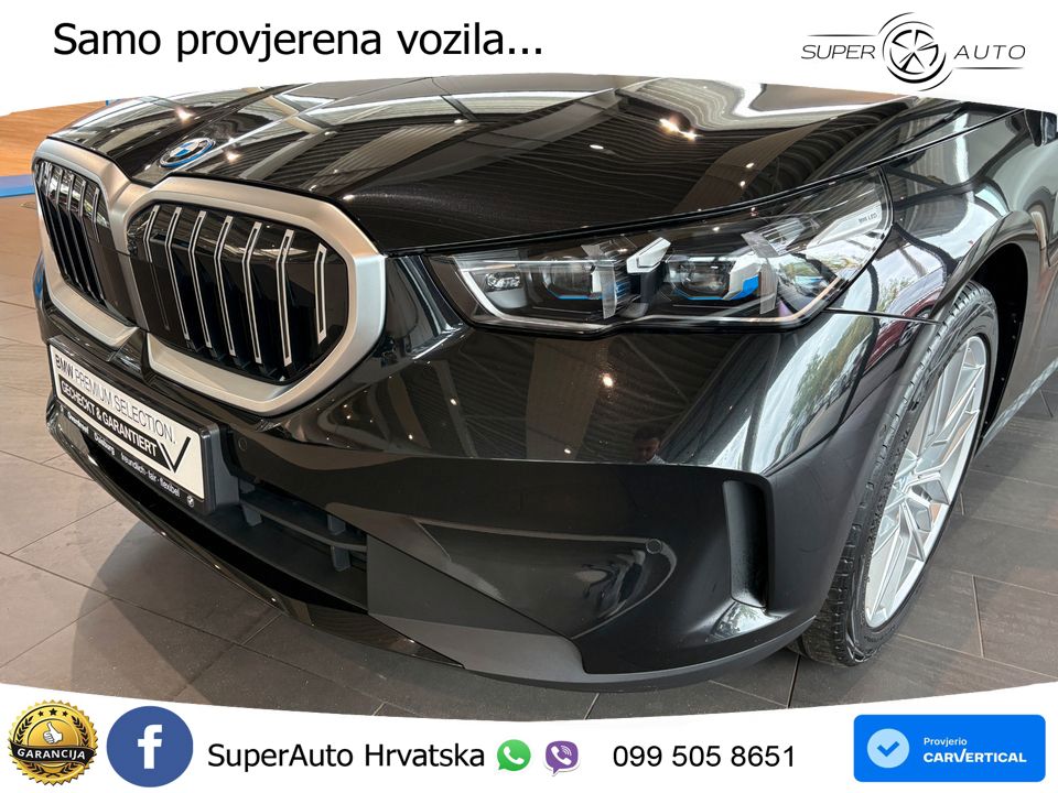 BMW 530e Touring (299 KS) xDrive Steptronic LED+GR SJED+ACC