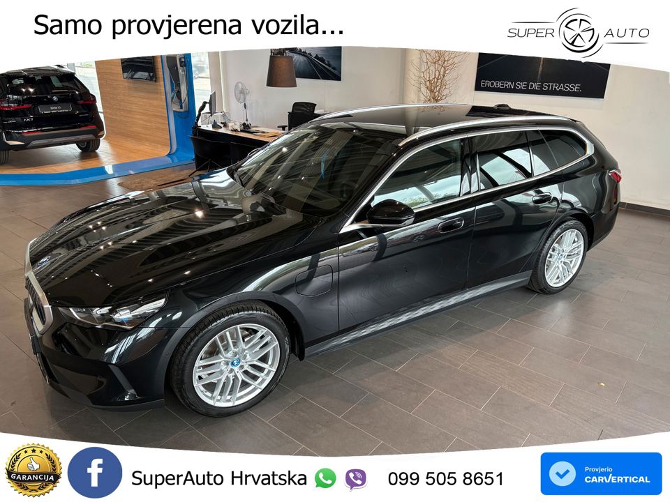 BMW 530e Touring (299 KS) xDrive Steptronic LED+GR SJED+ACC