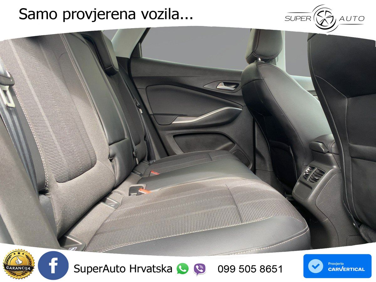 Opel Grandland 1.2i Turbo (130 KS)