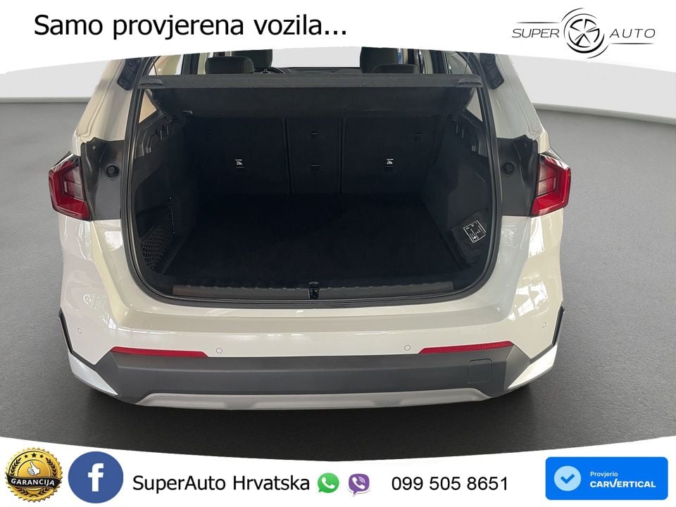 BMW X1 20i (170 KS) sDrive Steptronic LED+GR SJED+ACC