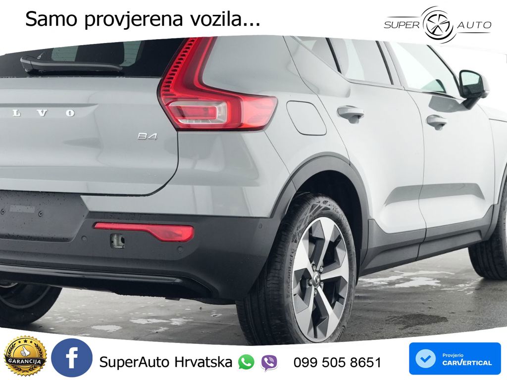 Volvo XC40 2.0 B4 AWD 197 KS Automatic ACC+GR SJED+360+PANO