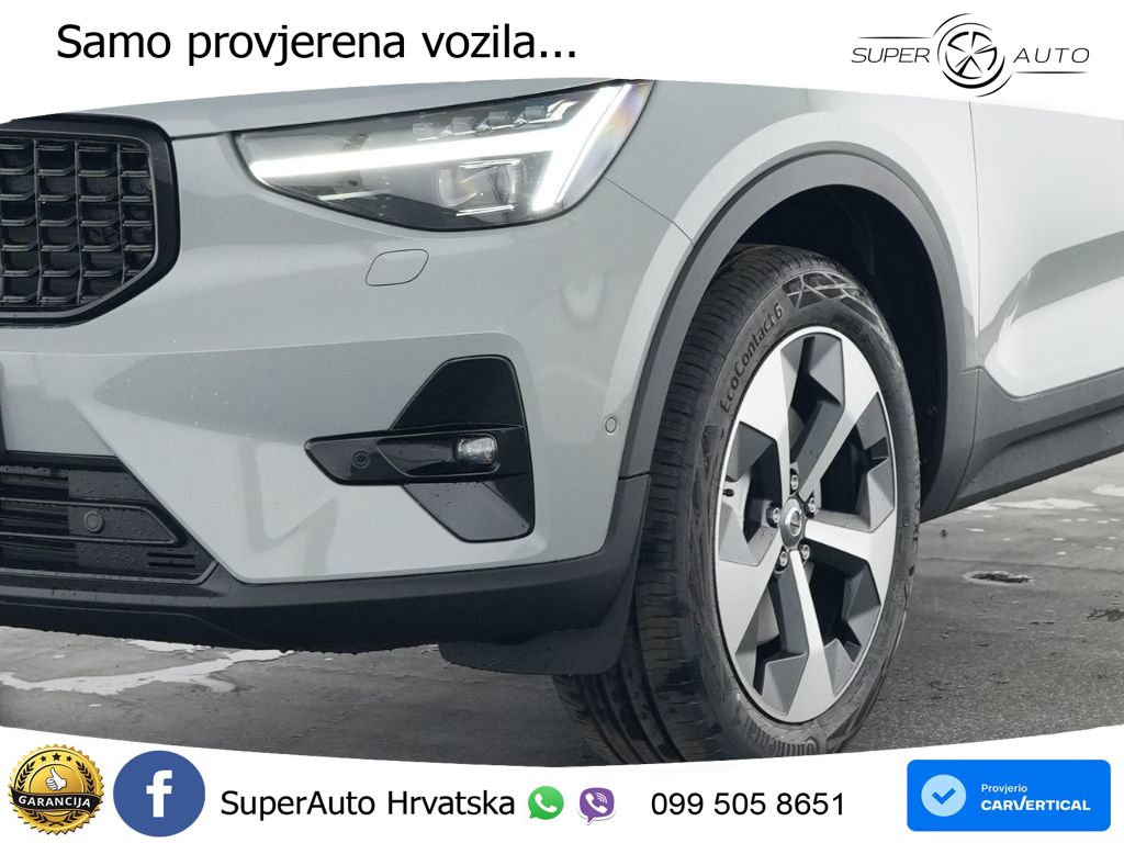 Volvo XC40 2.0 B4 AWD 197 KS Automatic ACC+GR SJED+360+PANO
