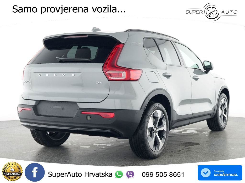 Volvo XC40 2.0 B4 AWD 197 KS Automatic ACC+GR SJED+360+PANO