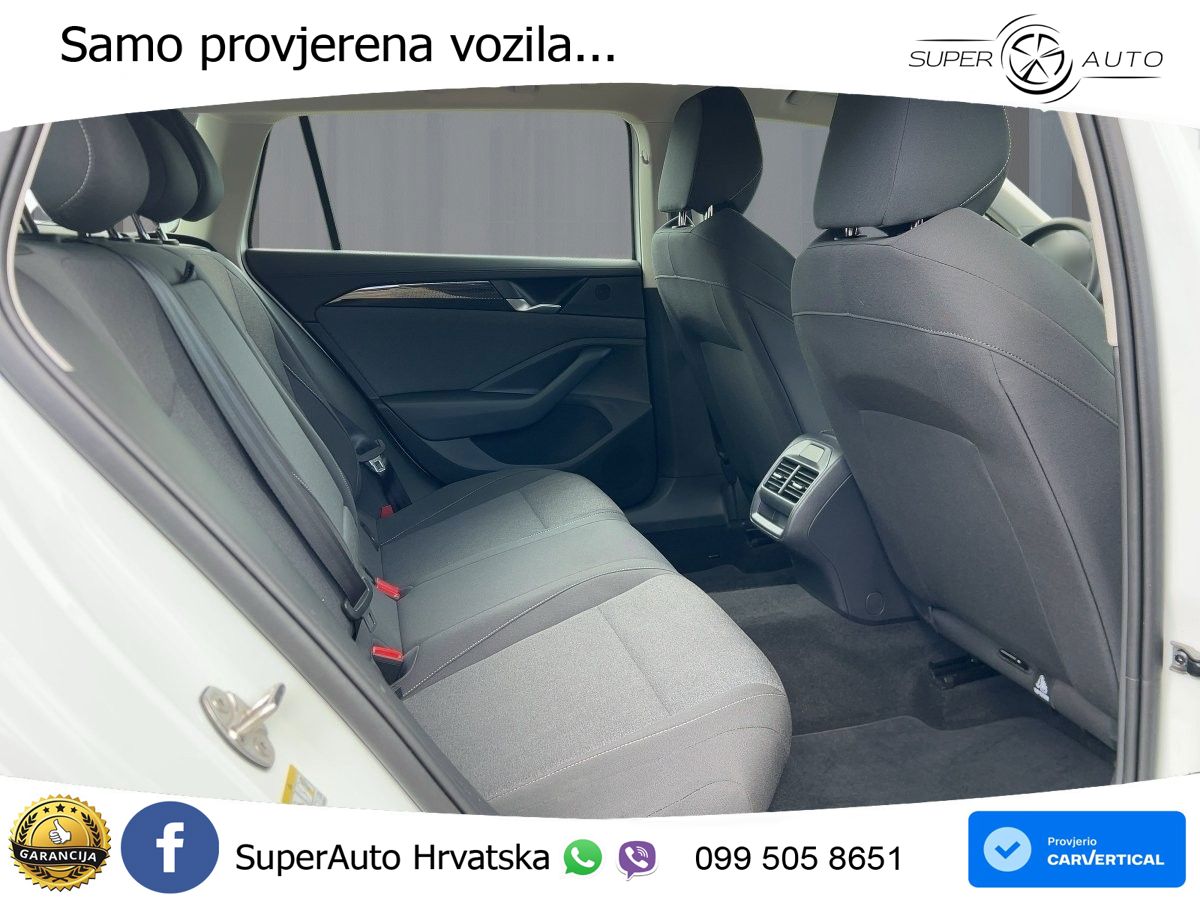 Volkswagen Passat Variant 1.5 eTSI (150 KS) DSG LED+GR SJED+ACC