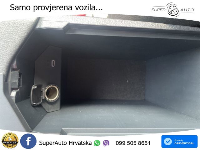 Toyota C-HR 1.8 (140 KS) Hybrid e-CVT LED+GR SJED+ACC