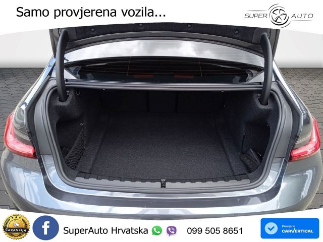 BMW 320i (184 KS) Steptronic LED+GR SJED+ACC