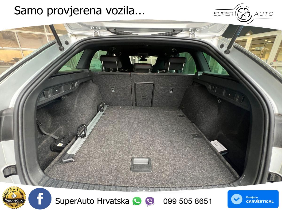 Škoda Octavia Combi RS 2.0 TSI (245 KS) DSG LED+GR SJED+ACC