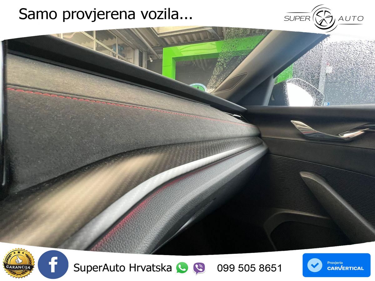 Škoda Octavia Combi RS 2.0 TSI (245 KS) DSG LED+GR SJED+ACC
