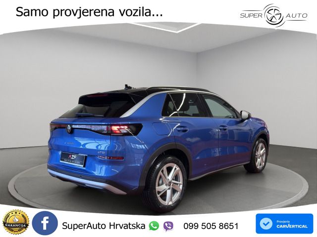 Volkswagen T-Roc 1.5 eTSI (150 KS)  DSG LED+GR SJED+ACC