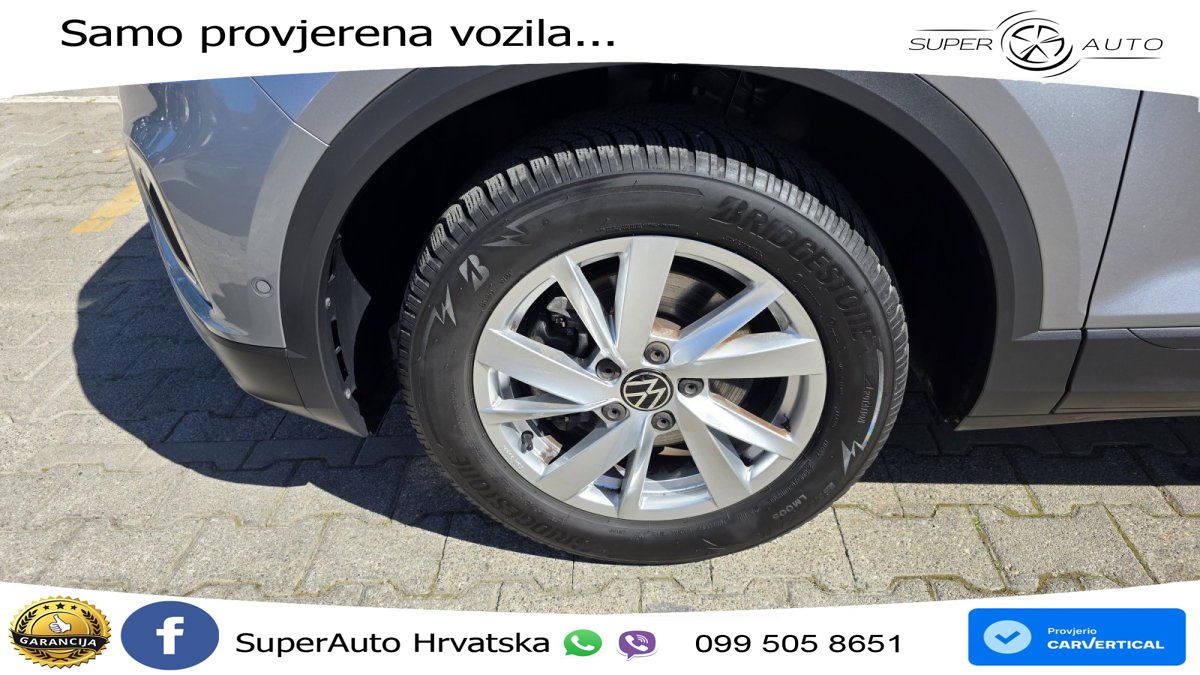 Volkswagen T-Roc I 1.5 TSI (150 KS) LED+GR SJED+ACC
