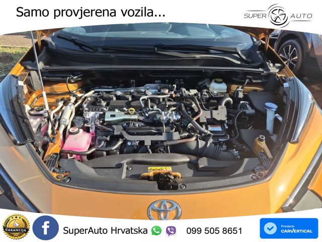 Toyota C-HR 2.0 (223 KS) PHEV e-CVT Teamplayer LED+GR SJED+ACC
