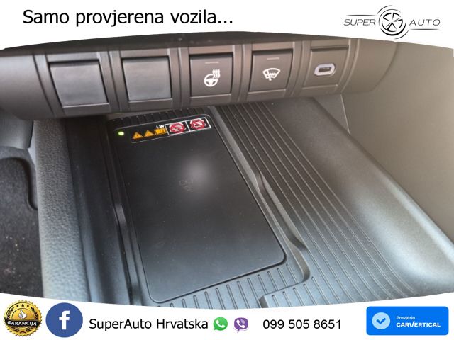 Toyota C-HR 2.0 (223 KS) PHEV e-CVT Teamplayer LED+GR SJED+ACC