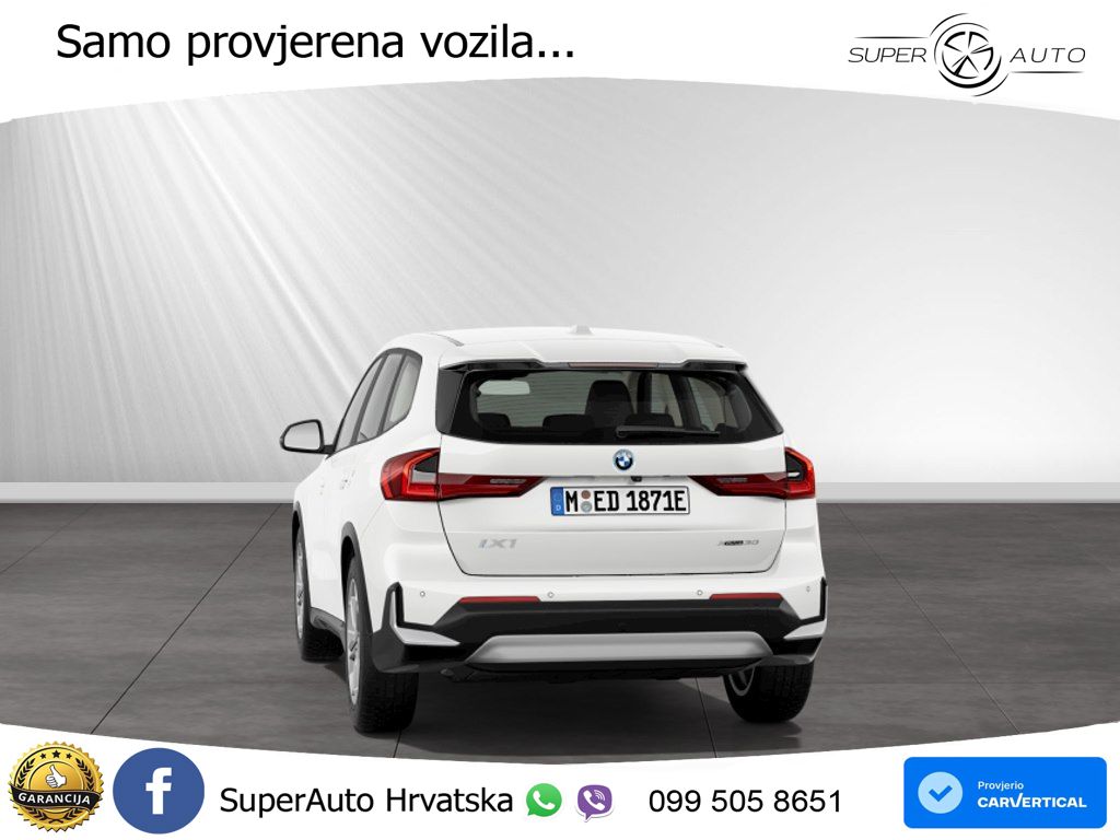 BMW iX1 68 kWh (313 KS) xDrive30