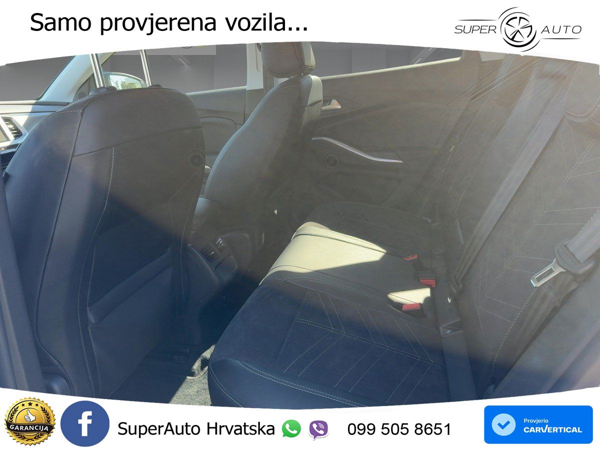 Opel Grandland 1.2i Turbo (130 KS) Automatic GS LED+GR SJED+ACC