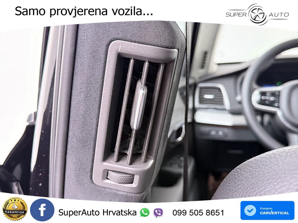 Volvo XC90 Recharge 2.0 T8 AWD Geartronic ACC+HEAD+4xGR SJED+360+PANO